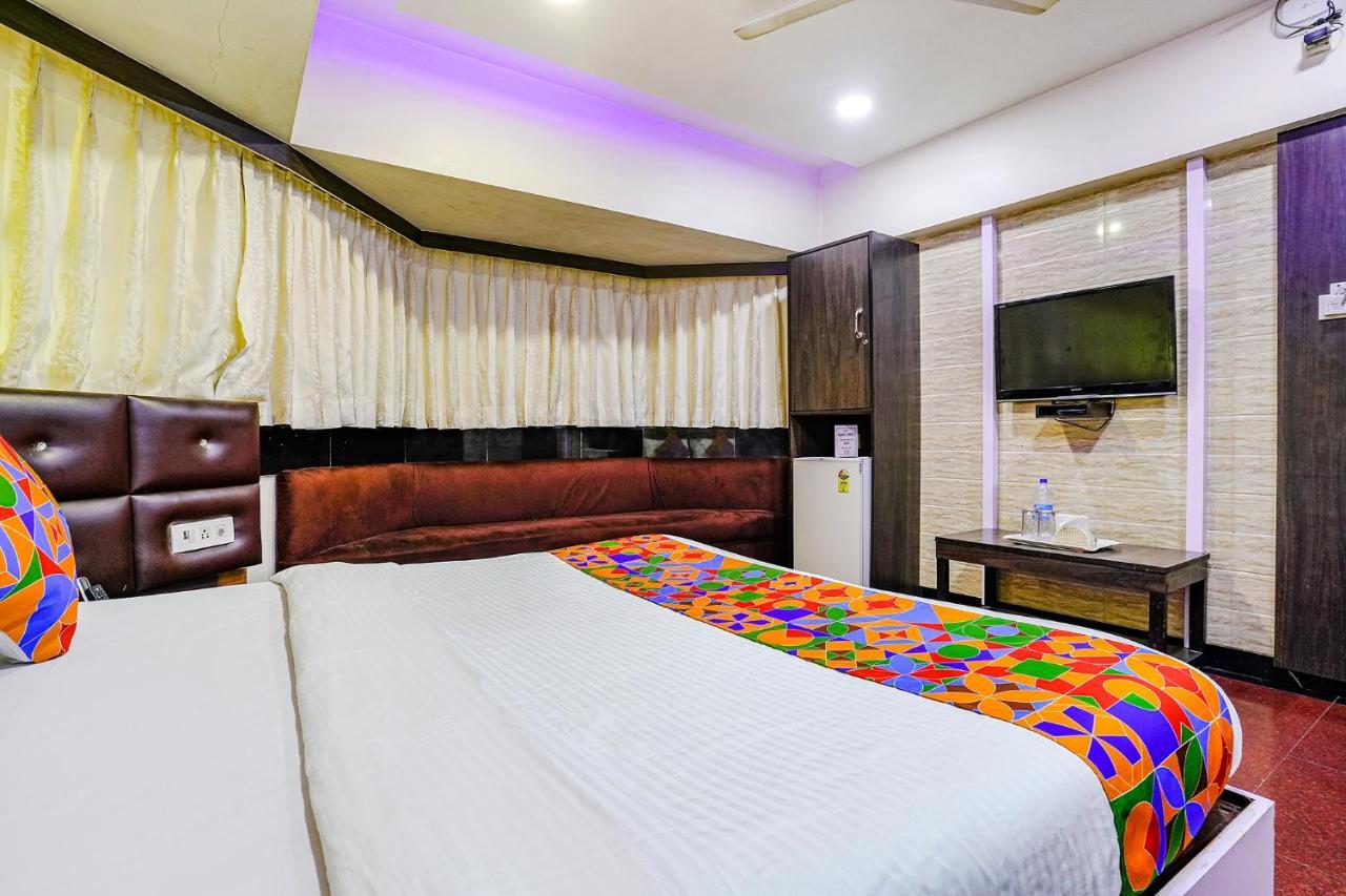 Fabhotel King'S Palace Мумбай Екстериор снимка